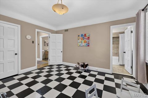Tiny photo for 7509 Cromwell Drive, St Louis, MO 63105 (MLS # 26054372)