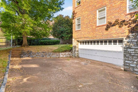 Tiny photo for 7509 Cromwell Drive, St Louis, MO 63105 (MLS # 26054372)