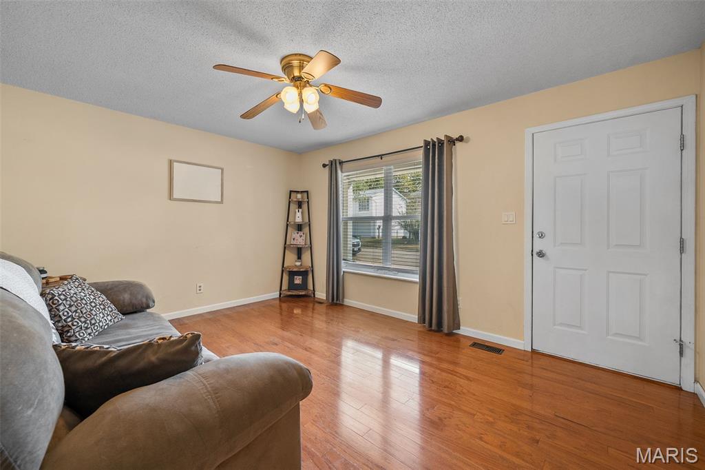 5269 Parkview Circle