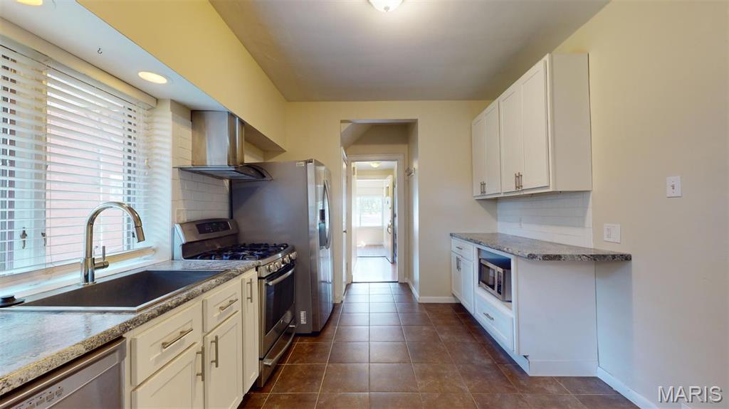 Westmoor Park 1 - Residential Lease