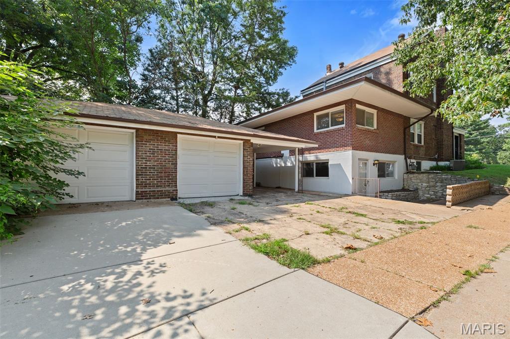 Westmoor Park 1 - Residential Lease