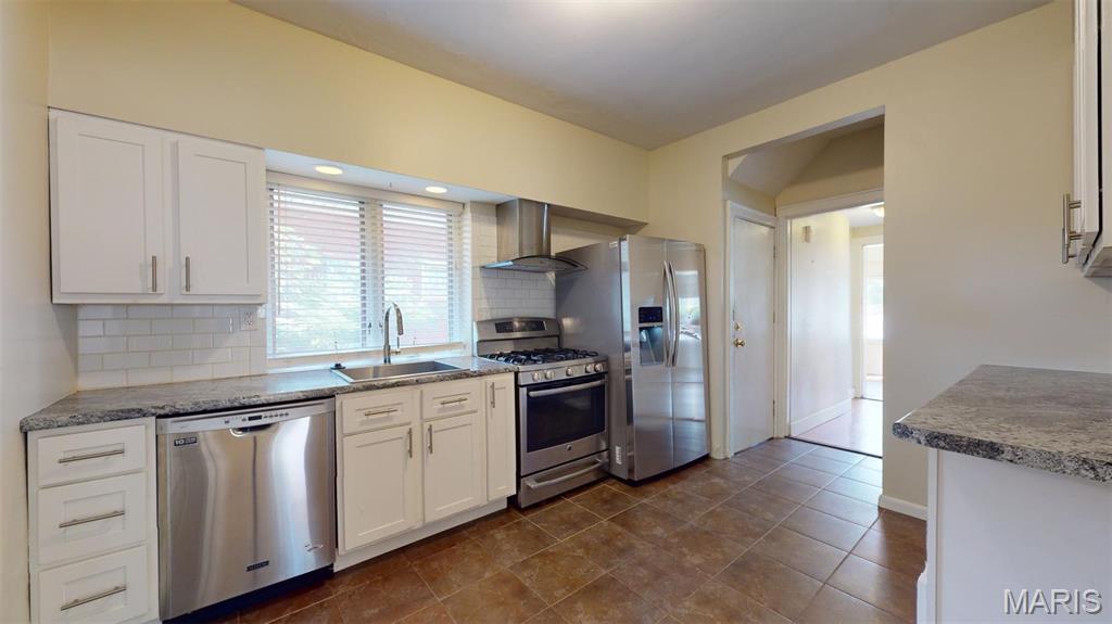 Westmoor Park 1 - Residential Lease