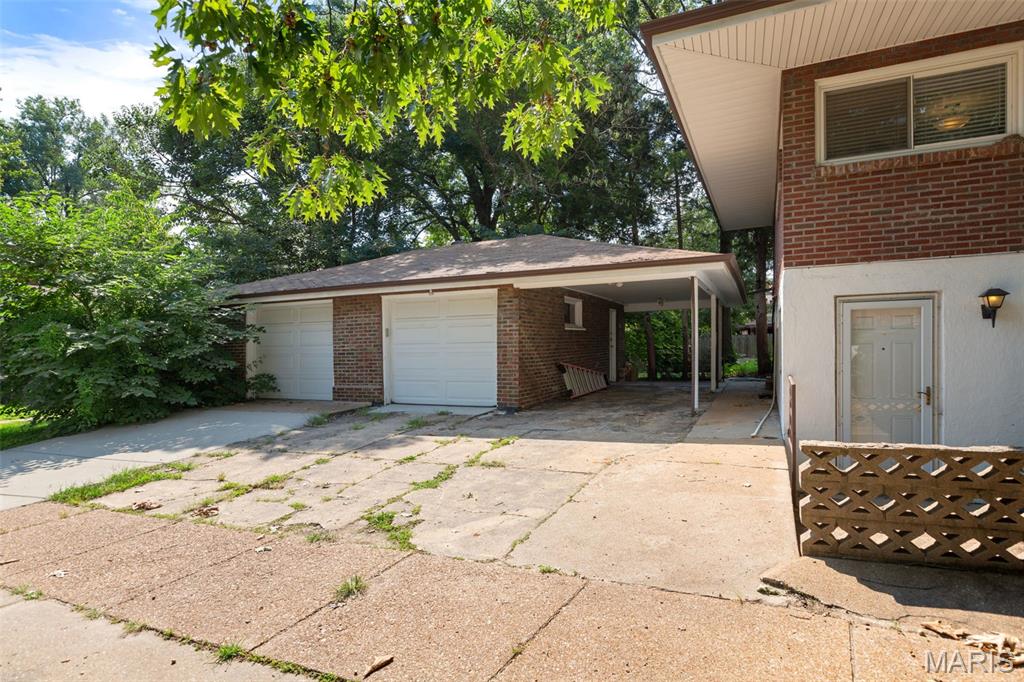 Westmoor Park 1 - Residential Lease