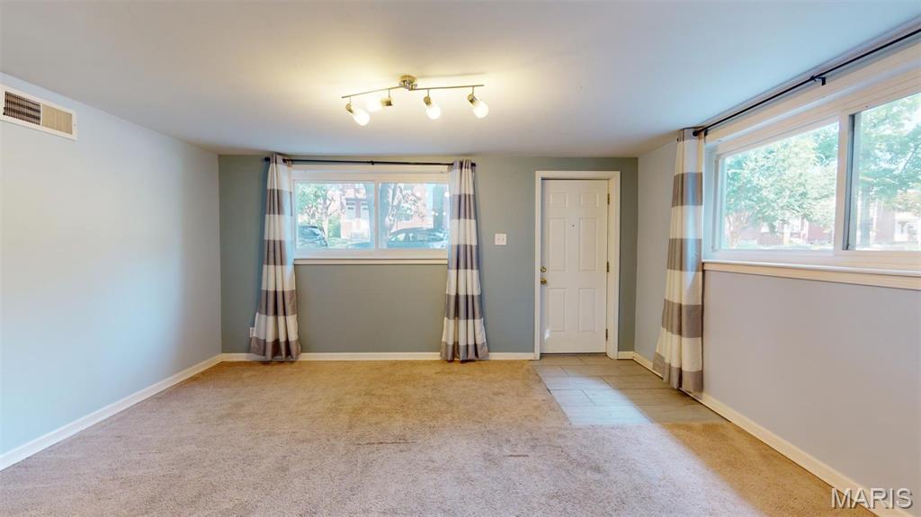 Westmoor Park 1 - Residential Lease