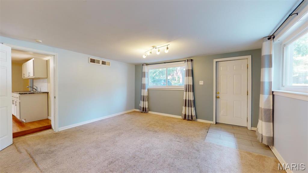 Westmoor Park 1 - Residential Lease