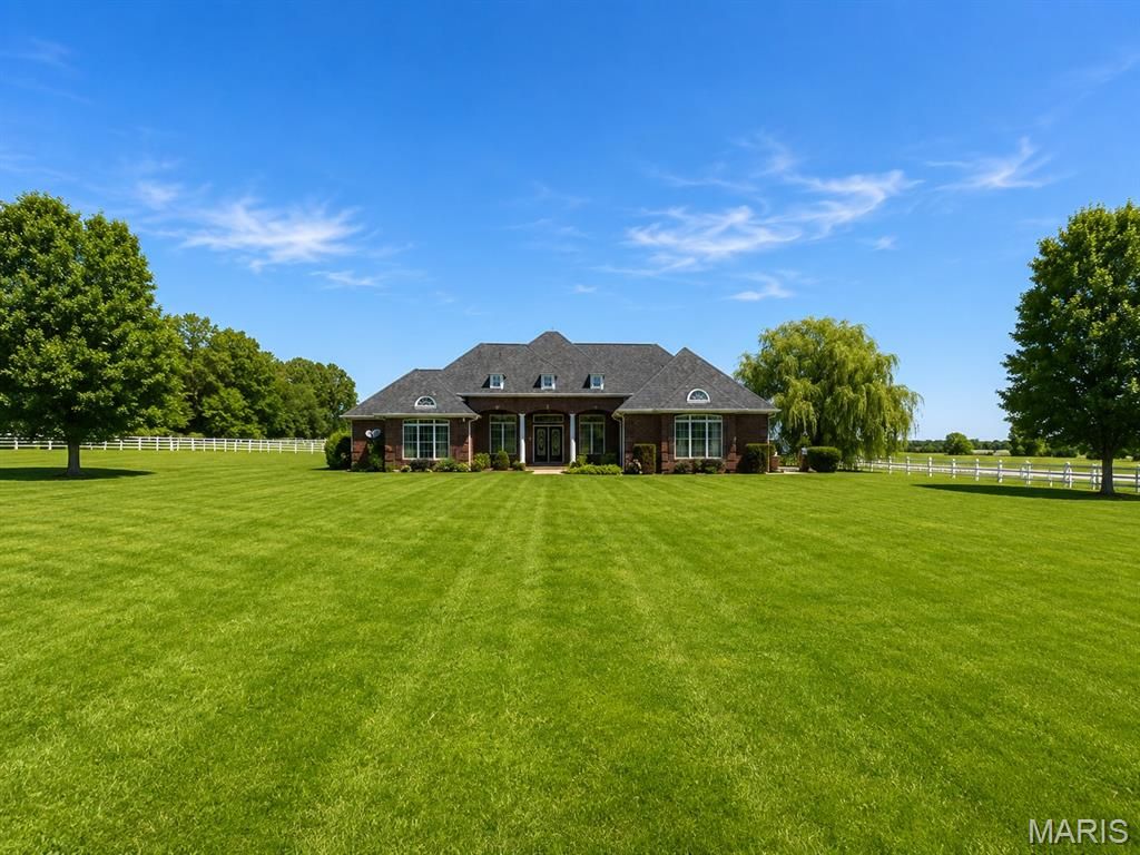 Photo of 11447 Highway D, Dixon, MO 65459 (MLS # 26042898)