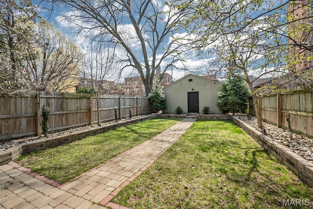 Forest Park Blvd Sub - Residential