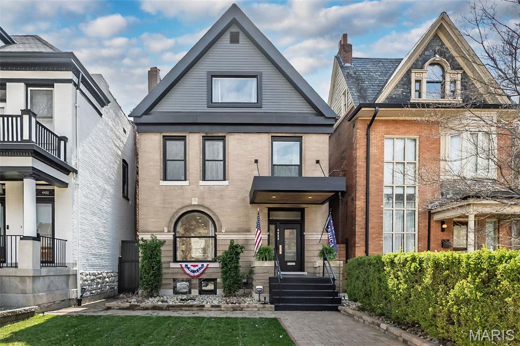 Forest Park Blvd Sub - Residential