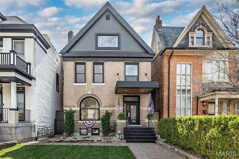 Photo of 4424 Laclede Avenue, St Louis, MO 63108 (MLS # 26016120)