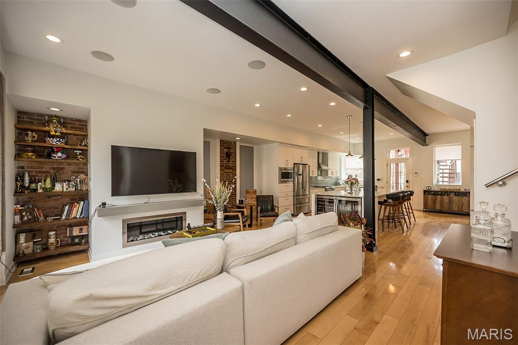 Forest Park Blvd Sub - Residential