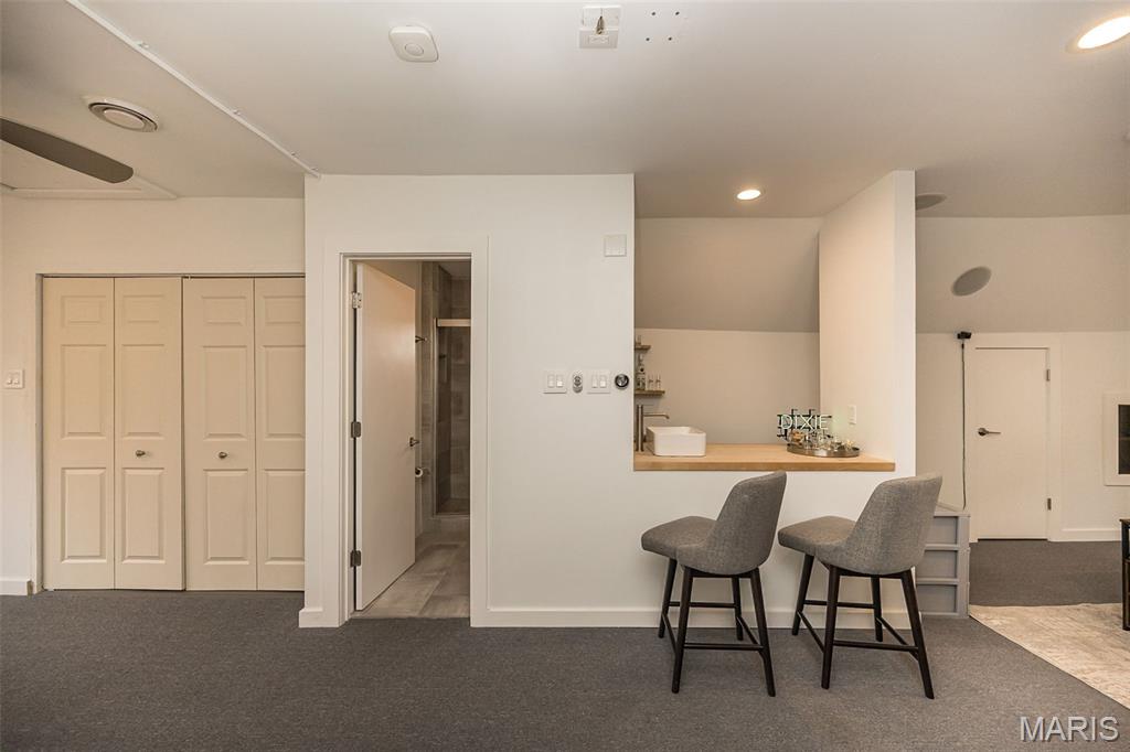 Forest Park Blvd Sub - Residential