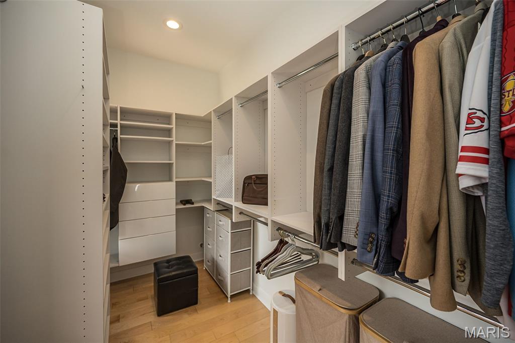 Forest Park Blvd Sub - Residential