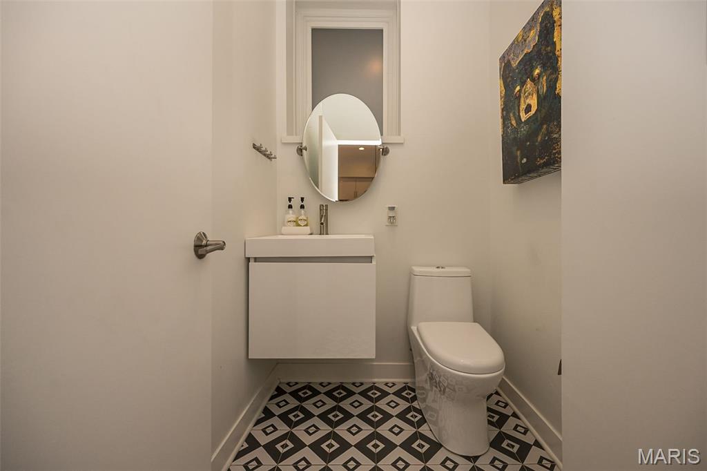 Forest Park Blvd Sub - Residential