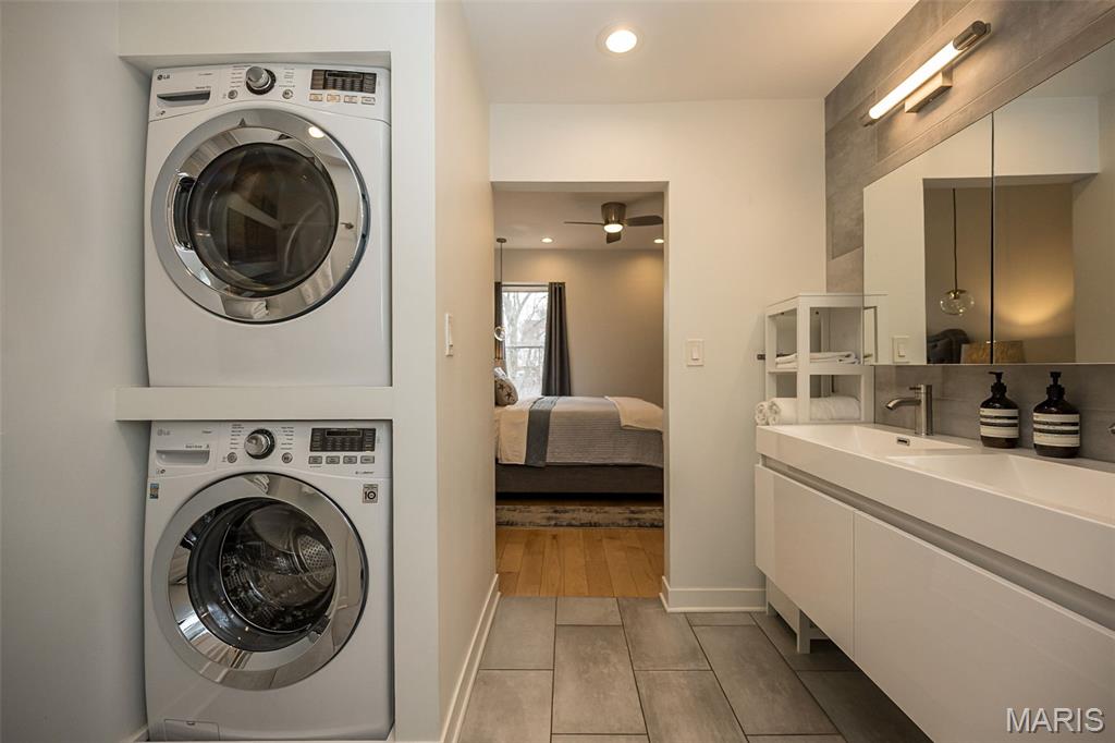 Forest Park Blvd Sub - Residential