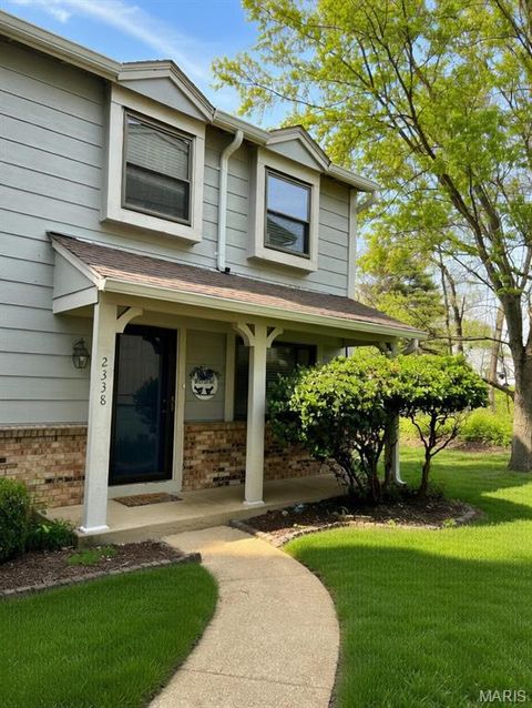 Photo of 2338 Hidden Meadow Lane, Ballwin, MO 63021 (MLS # 26021819)