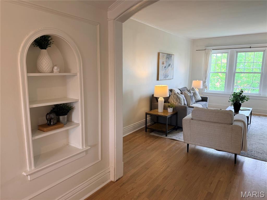 6320 Northwood Condo - Residential