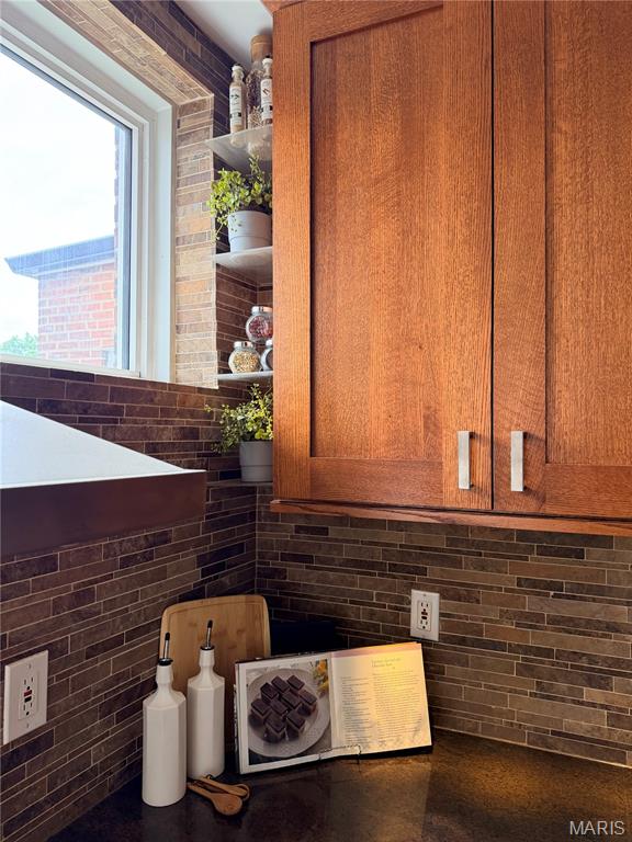 6320 Northwood Condo - Residential