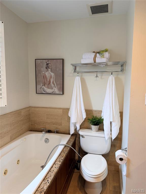 6320 Northwood Condo - Residential