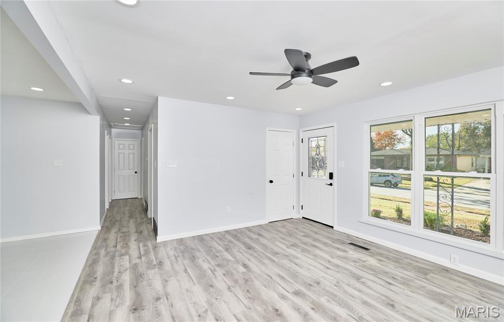 Hazel-Woods 4 - Residential