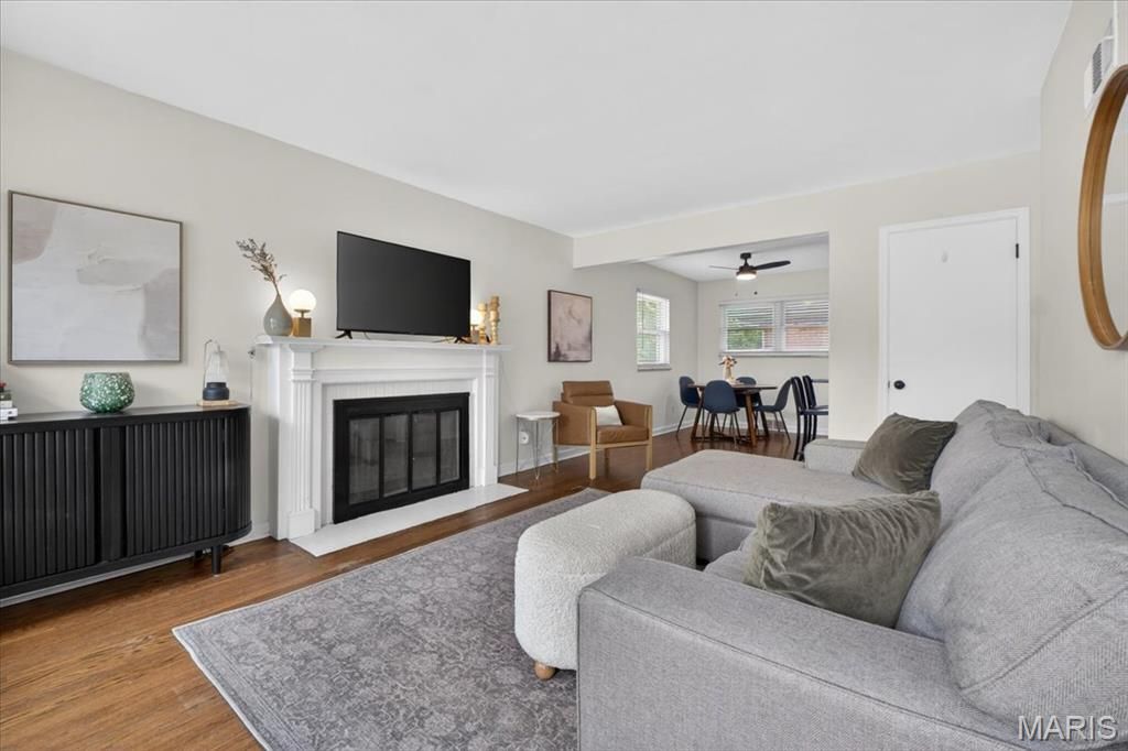 Photo of 2403 Mari Kay Court, Brentwood, MO 63144 (MLS # 26025657)