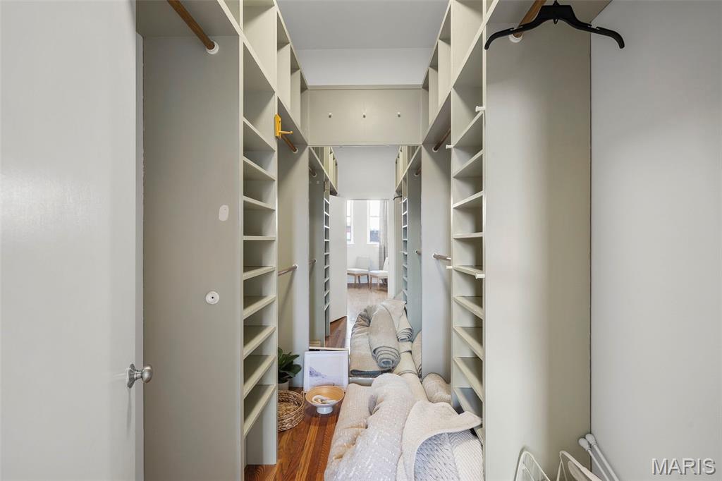 City/St Louis - Residential