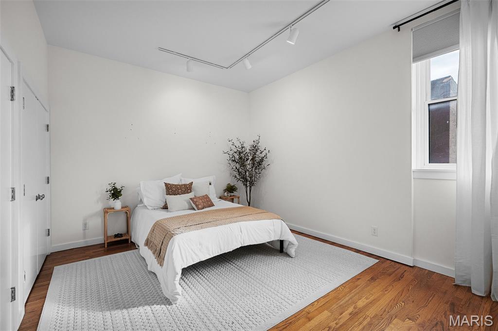 City/St Louis - Residential