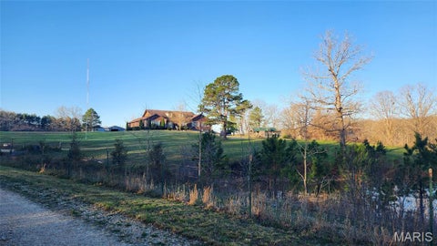 Photo of 7 County Road 552, Poplar Bluff, MO 63901 (MLS # 26069806)