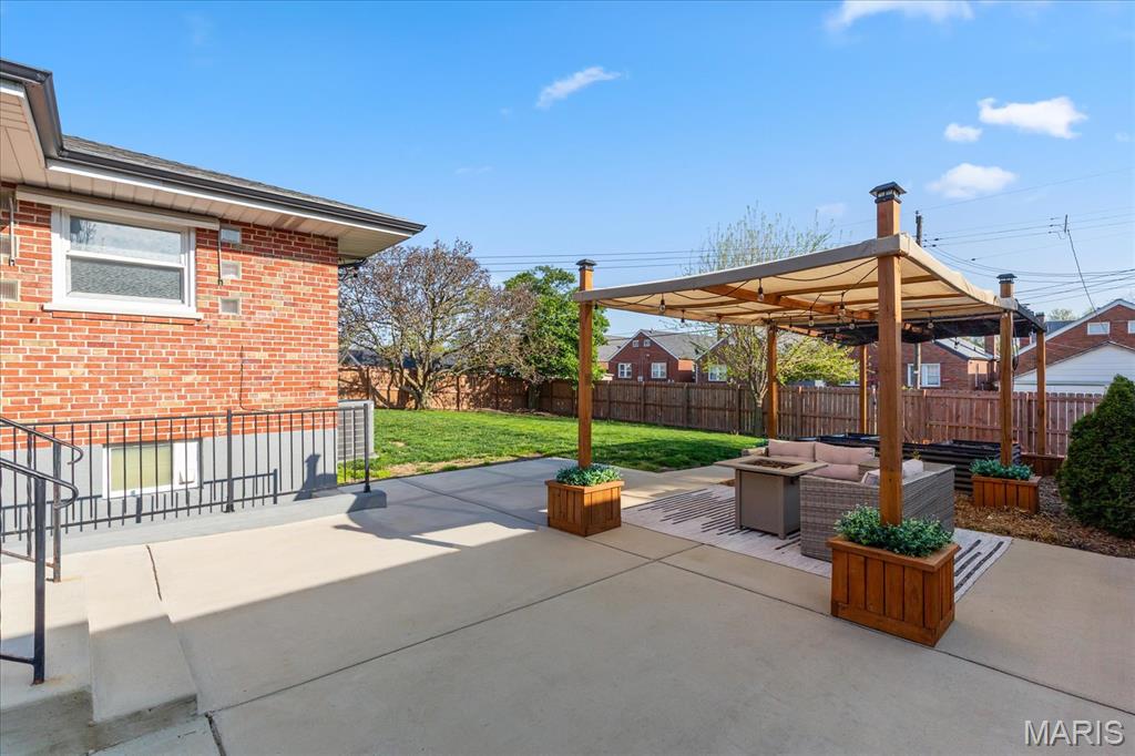 Joan/Arc Hills - Residential