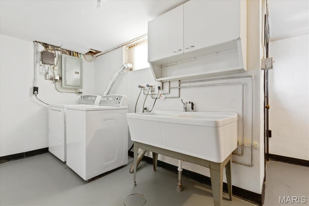 Joan/Arc Hills - Residential