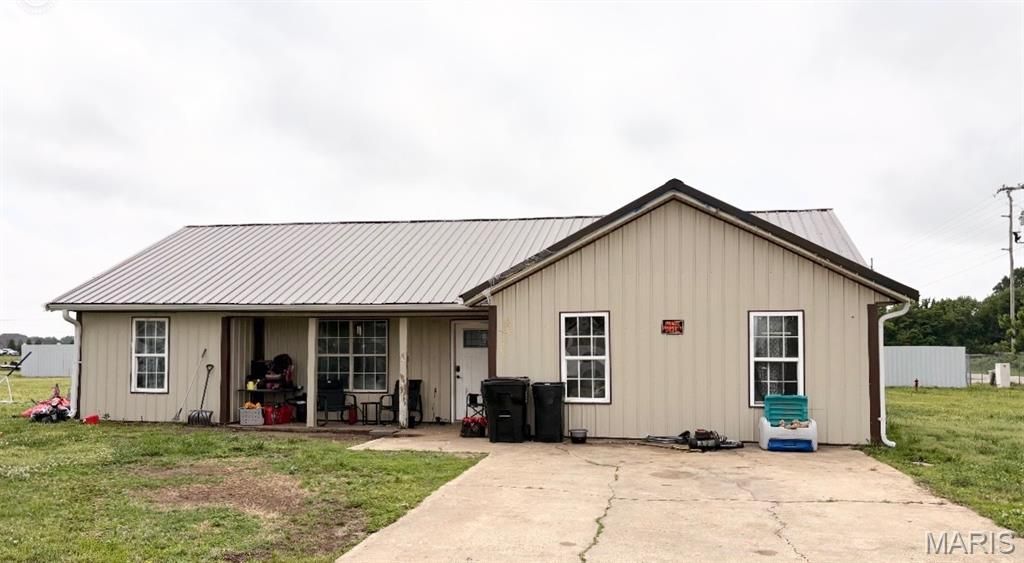 Photo of 501 S Wheeler Drive, Kennett, MO 63857 (MLS # 26026023)