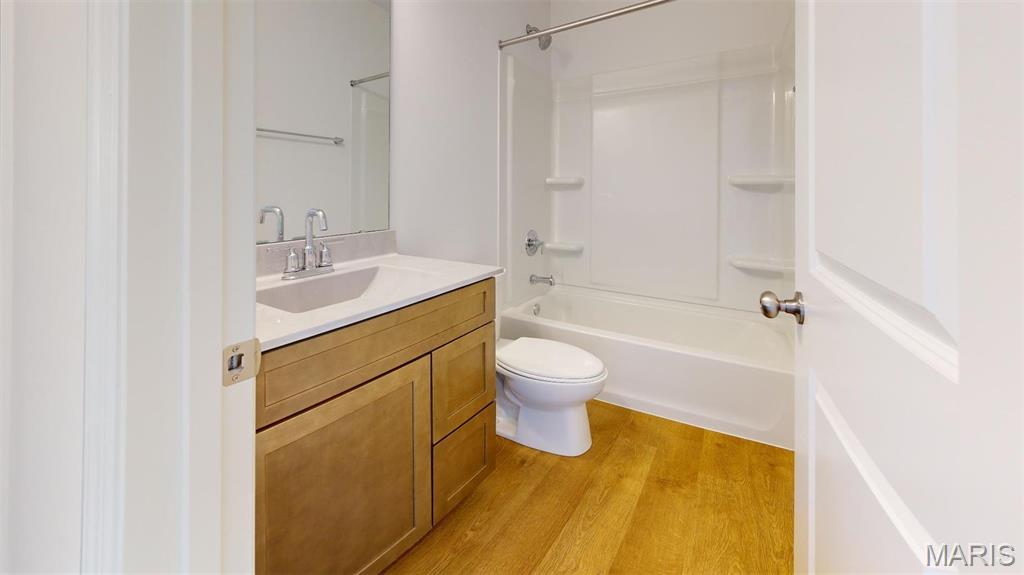 Majestic Lakes - Residential