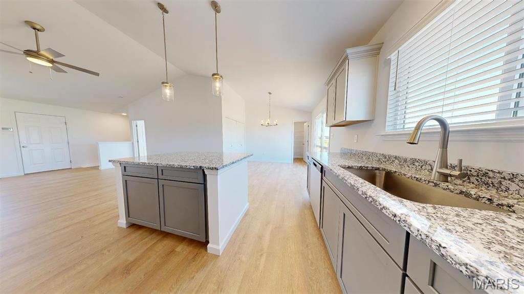 Majestic Lakes - Residential