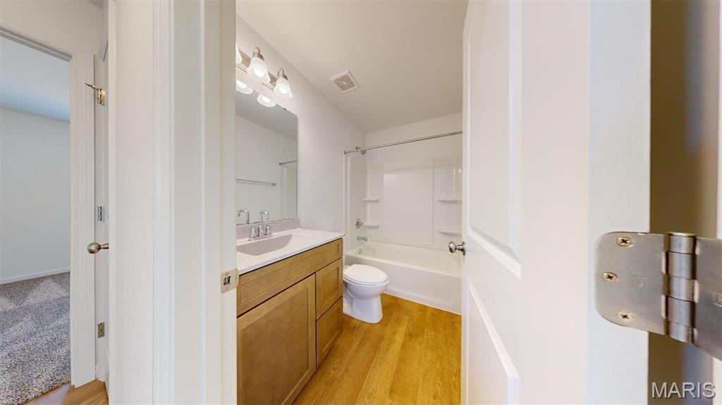 Majestic Lakes - Residential