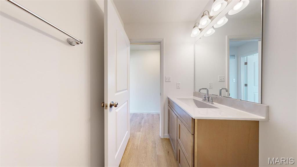 Majestic Lakes - Residential