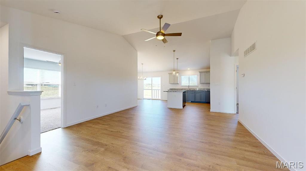 Majestic Lakes - Residential