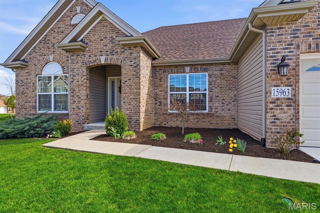 Photo of 15963 Fox Trotter Court, Ballwin, MO 63021 (MLS # 26012933)