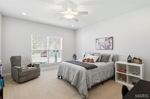 Tiny photo for 15963 Fox Trotter Court, Ballwin, MO 63021 (MLS # 26012933)