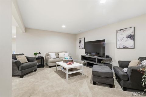 Tiny photo for 15963 Fox Trotter Court, Ballwin, MO 63021 (MLS # 26012933)