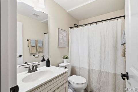 Tiny photo for 15963 Fox Trotter Court, Ballwin, MO 63021 (MLS # 26012933)