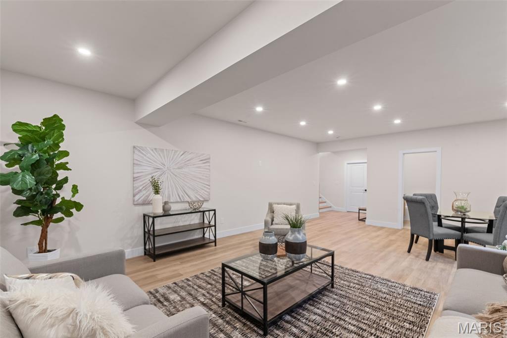 High School Place - Residential