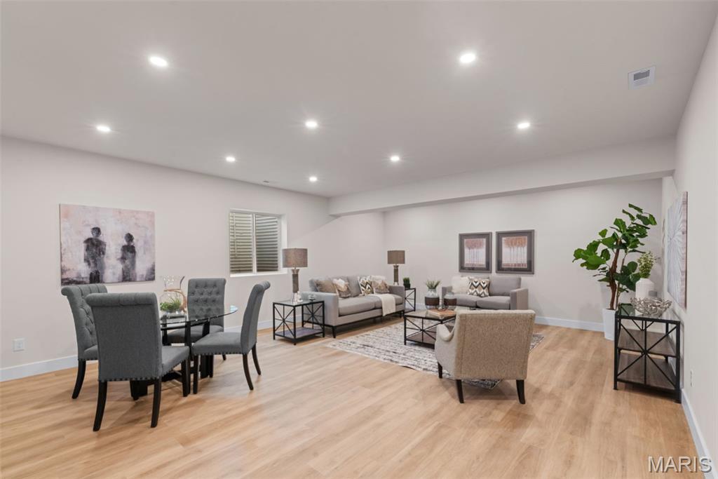 High School Place - Residential