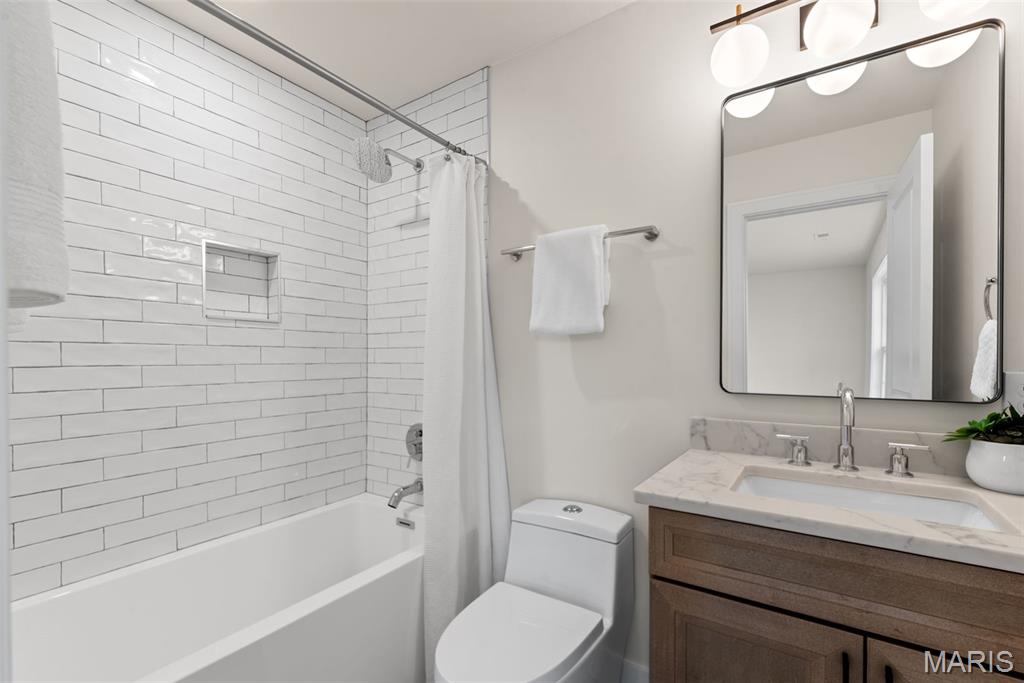 High School Place - Residential