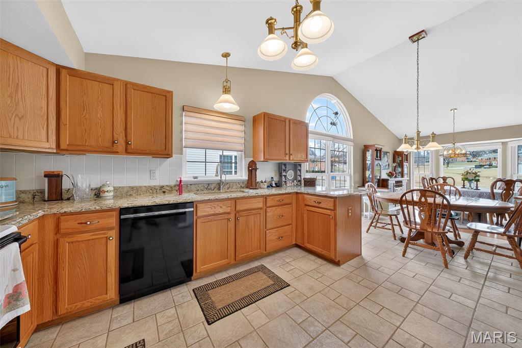 Bridgeport Place Two - Residential