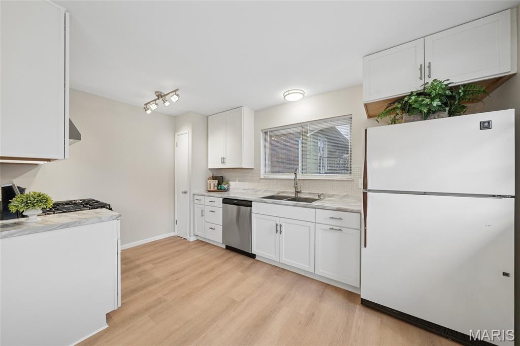 Foxboro Meadows - Residential