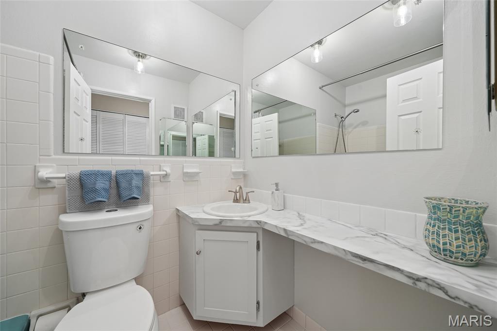 Foxboro Meadows - Residential