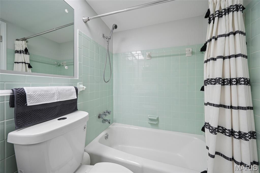 Foxboro Meadows - Residential