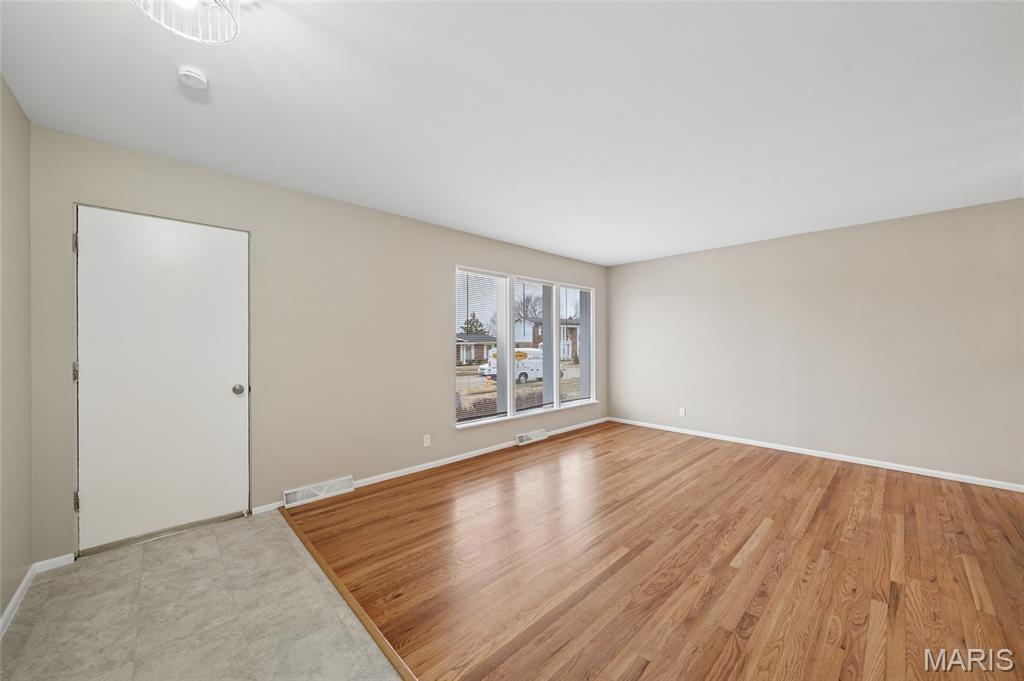 Foxboro Meadows - Residential