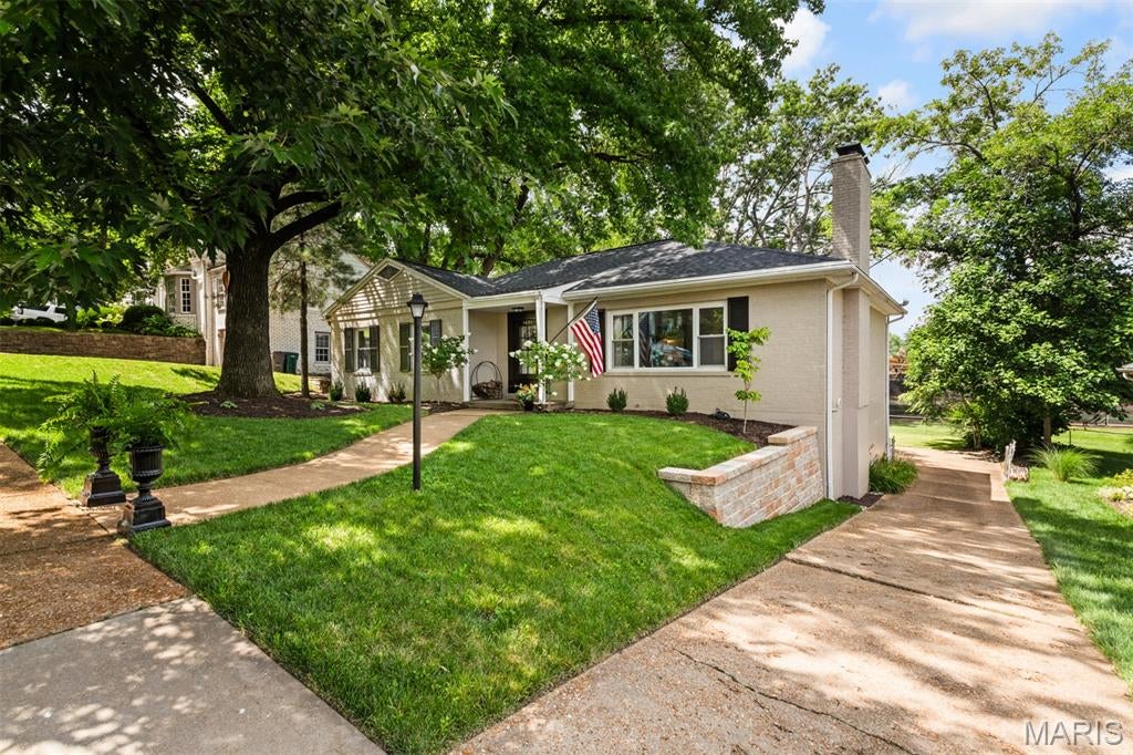1435 Andrew Drive