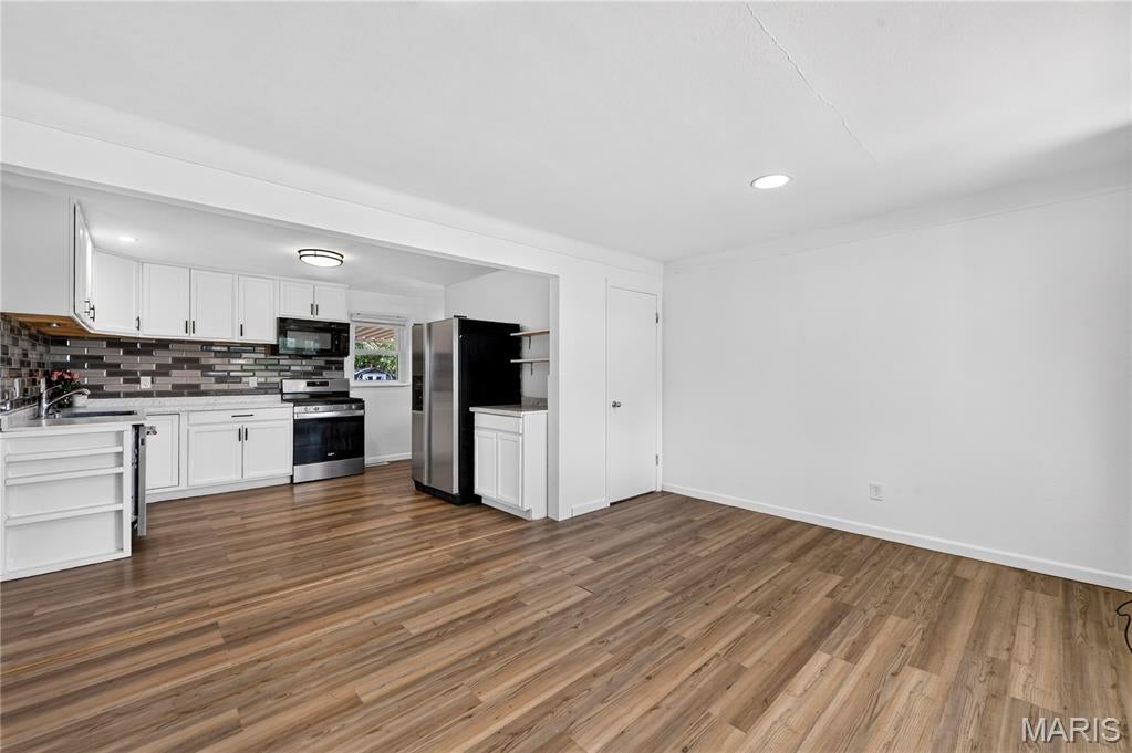 214 Oakridge Lane