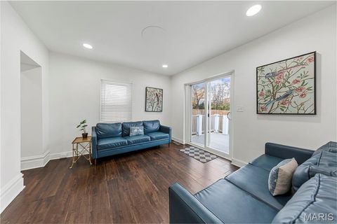 Tiny photo for 3223 Geyer Avenue, St Louis, MO 63104 (MLS # 25075519)